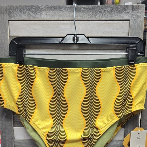 Women's Micro Wave High Leg Cheeky High Waist Bikini Bottom | Fe Noel | 1X - Picture 2 of 7